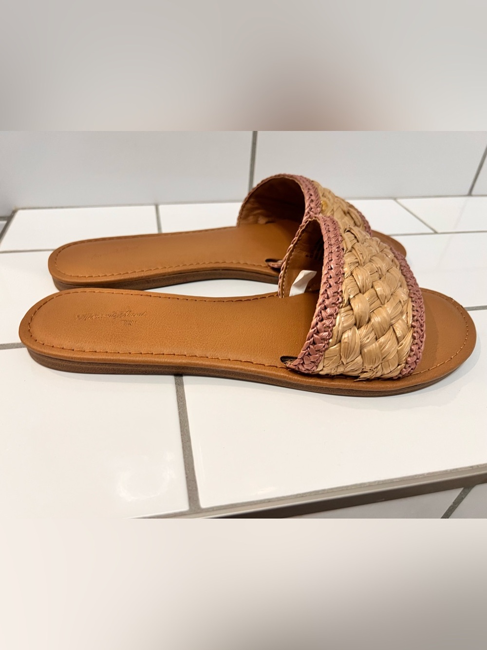 Universal Thread Dez Slip On Casual Boho Summer Sandals Pink Woven Size 9 - Picture 2 of 4